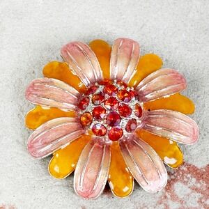 Vintage 1960s Avon Enamel Daisy Flower Brooch Pink Orange Petals Rhinestones